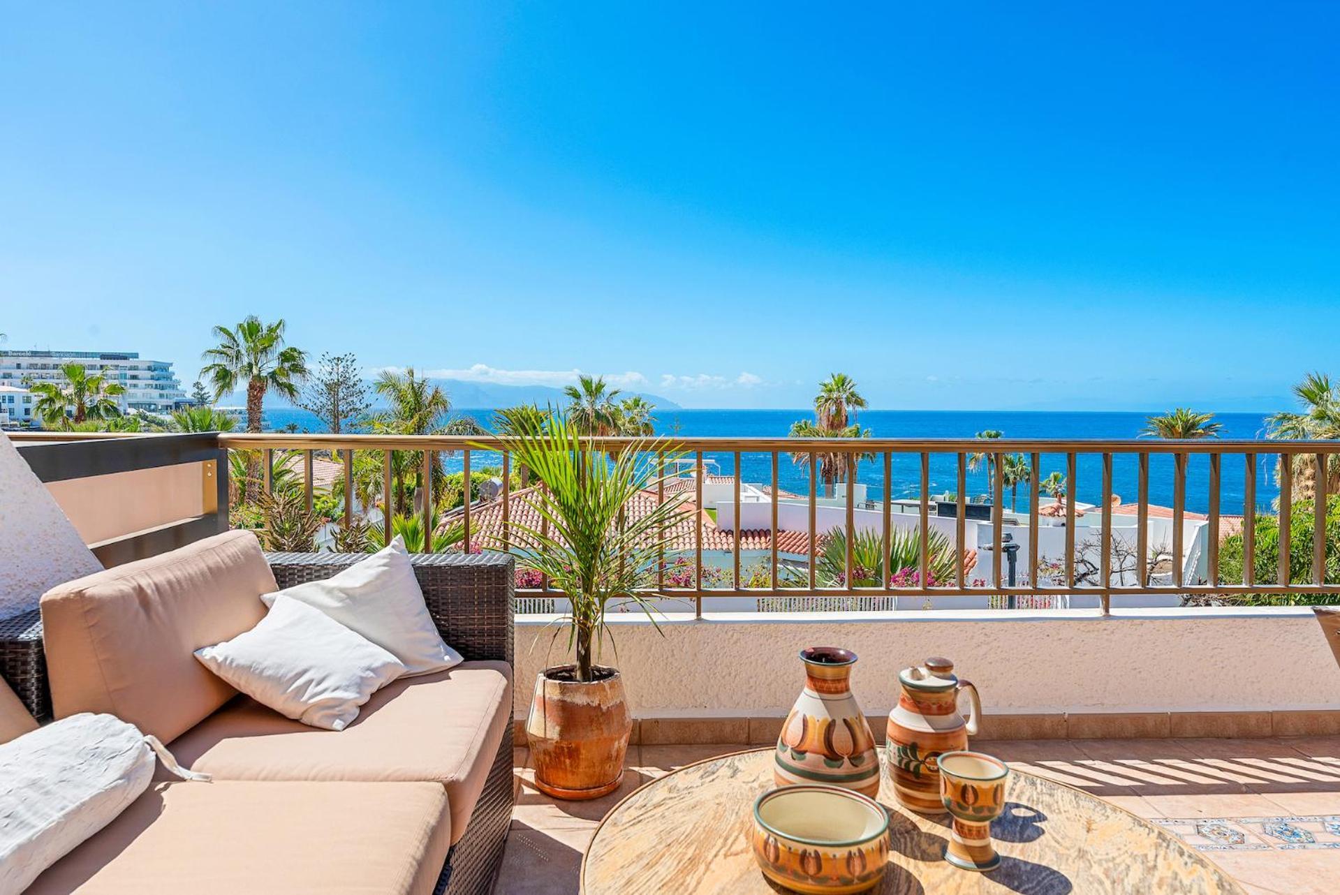 Home With Stunning View By Dream Homes Tenerife Puerto de Santiago  Eksteriør bilde